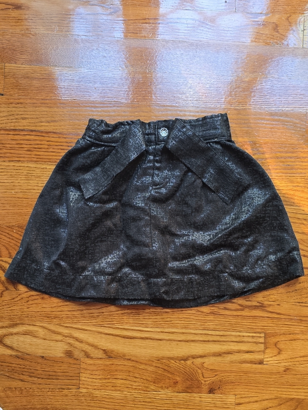 Old Navy Black Textured A-Line Mini Skirt with Front Waist Tie